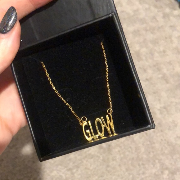 Glow Recipe X The M Jewelers 18kt gold necklace - Picture 5 of 5